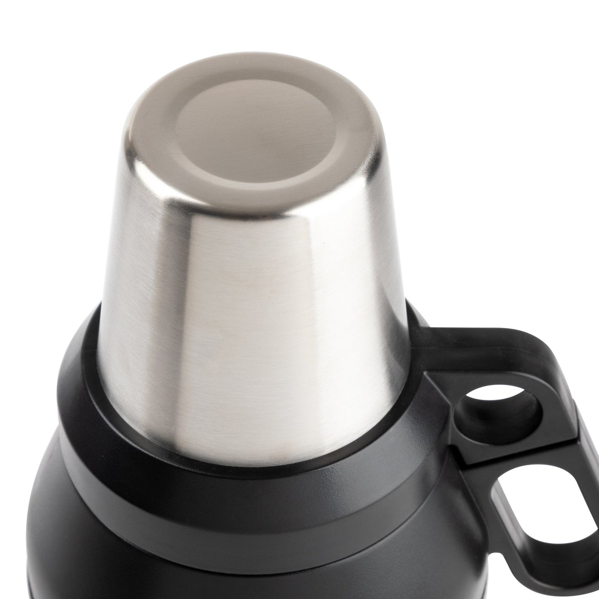 64-oz-stack-growler-n1 32701-WEB_04_0076d48d-5559-4d08-910c-361263018e65.jpg