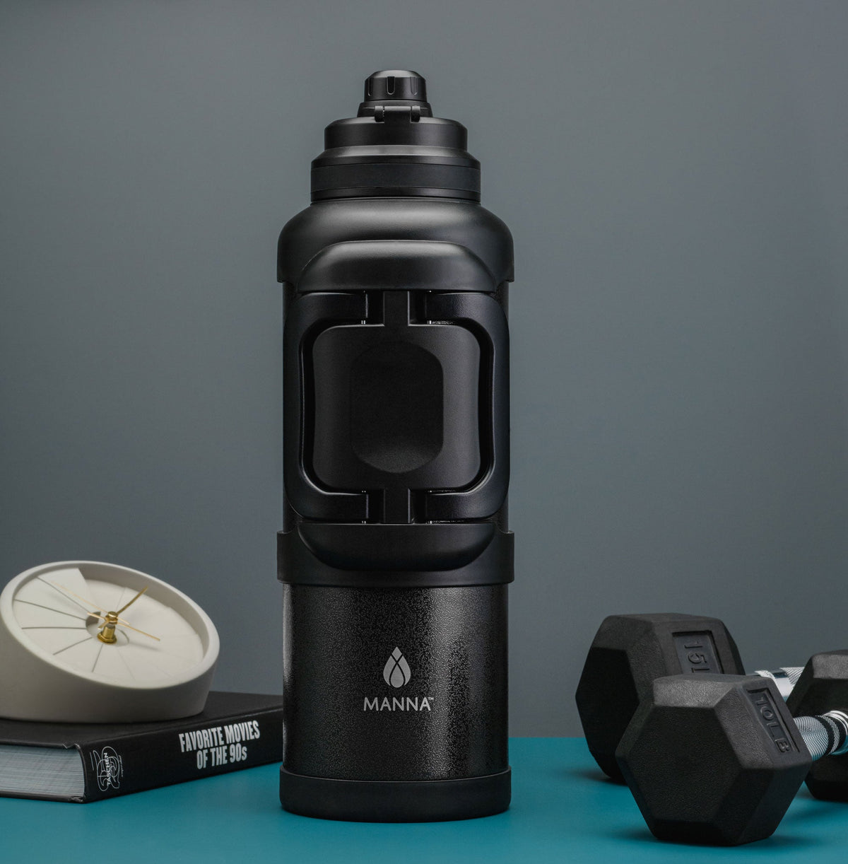 4l-titan-bottle-135-oz-d8 A0029681.jpg