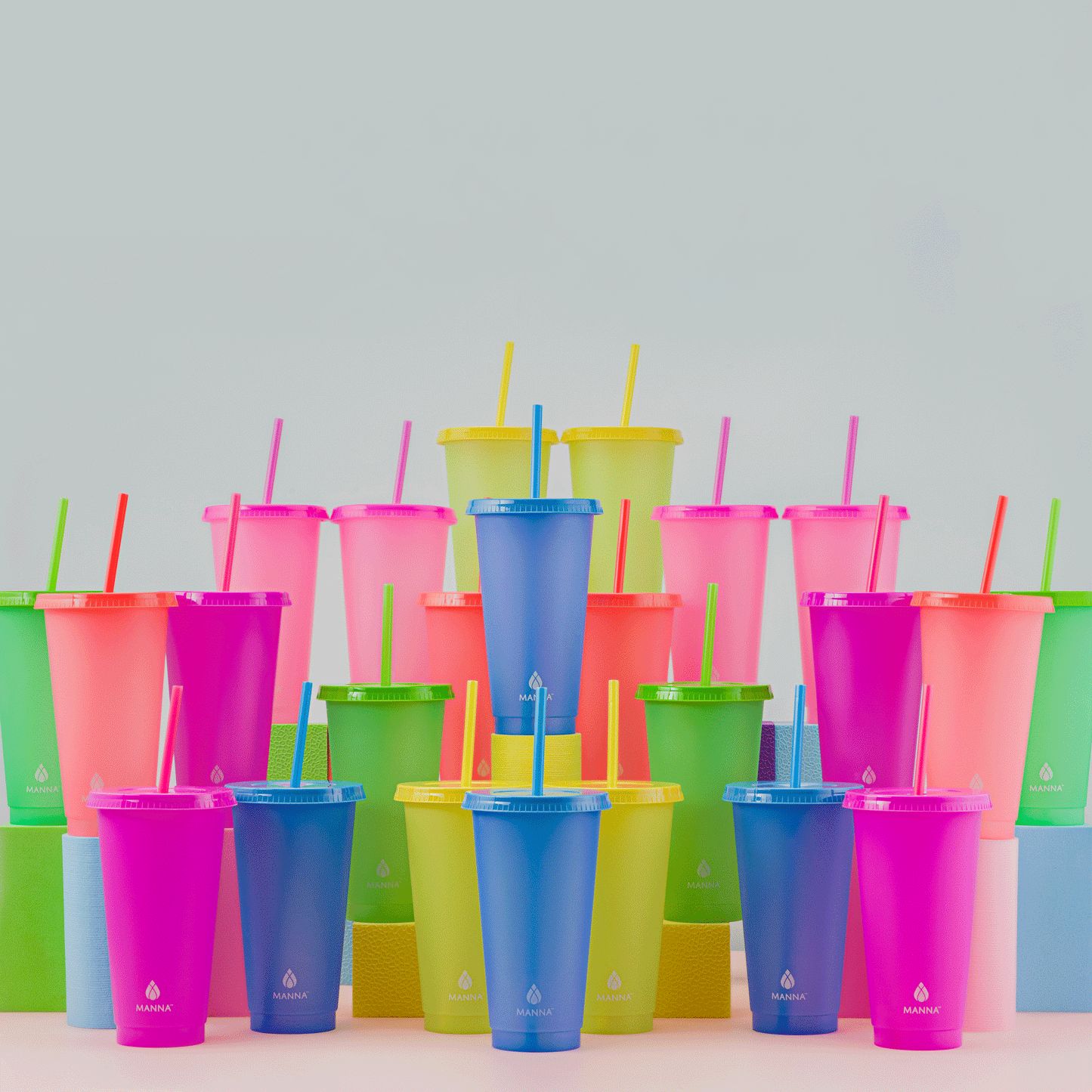 24-piece-original-color-changing-cup-set-z2 A0029811.gif