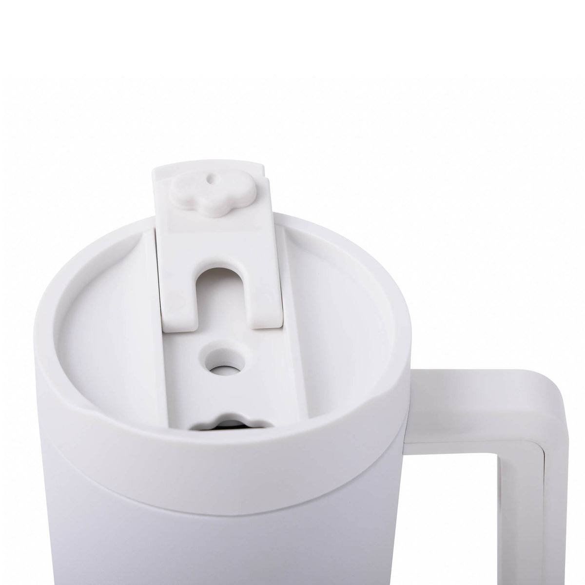 40-oz-top-tumbler-q4 CoreHome_MannaHydration_Whites_Raw-51.jpg